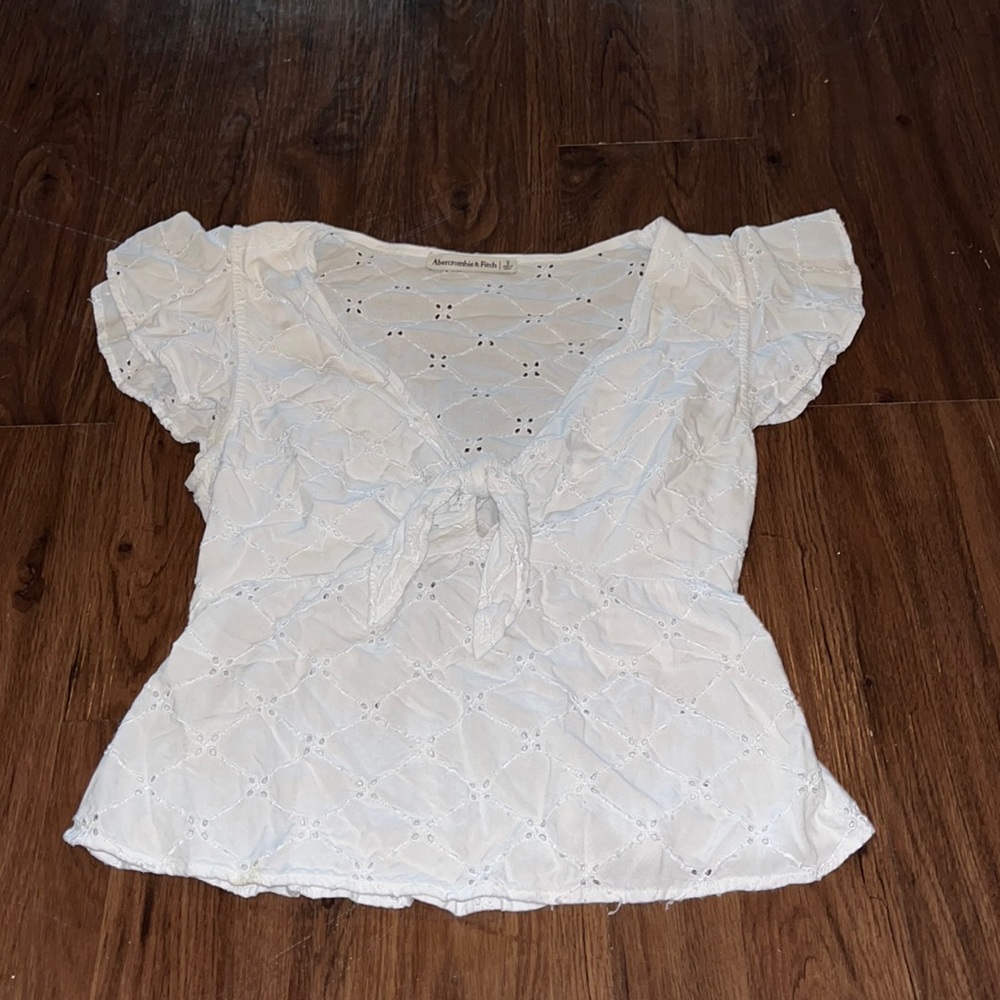 White v neck top
